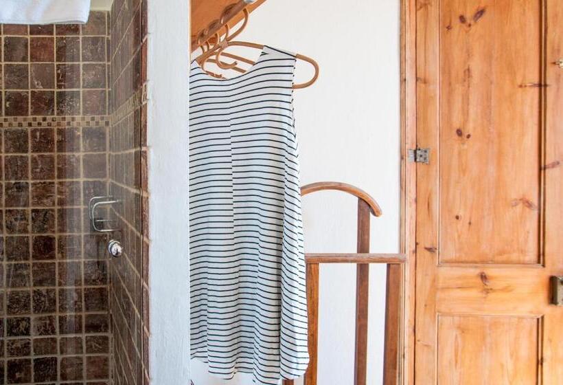 اتاق سوپریور, Hanoi