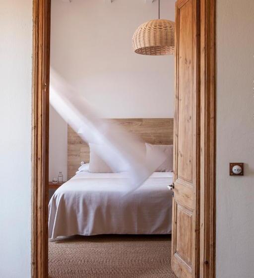 اتاق سوپریور, Hanoi