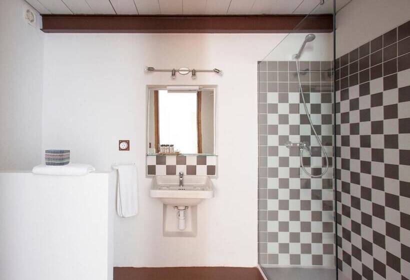 اتاق پنت هاوس, Hanoi