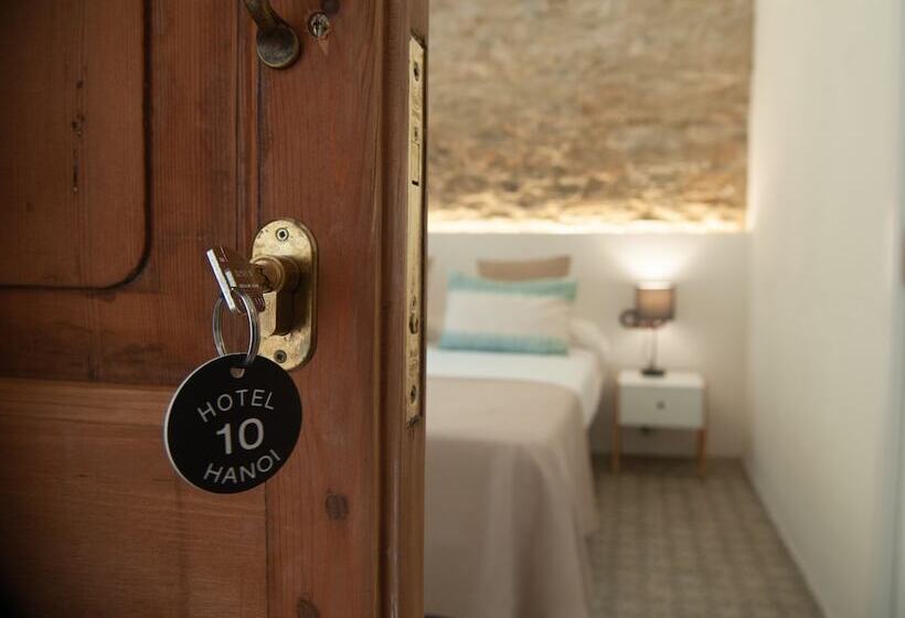 اتاق اکونومی, Hanoi