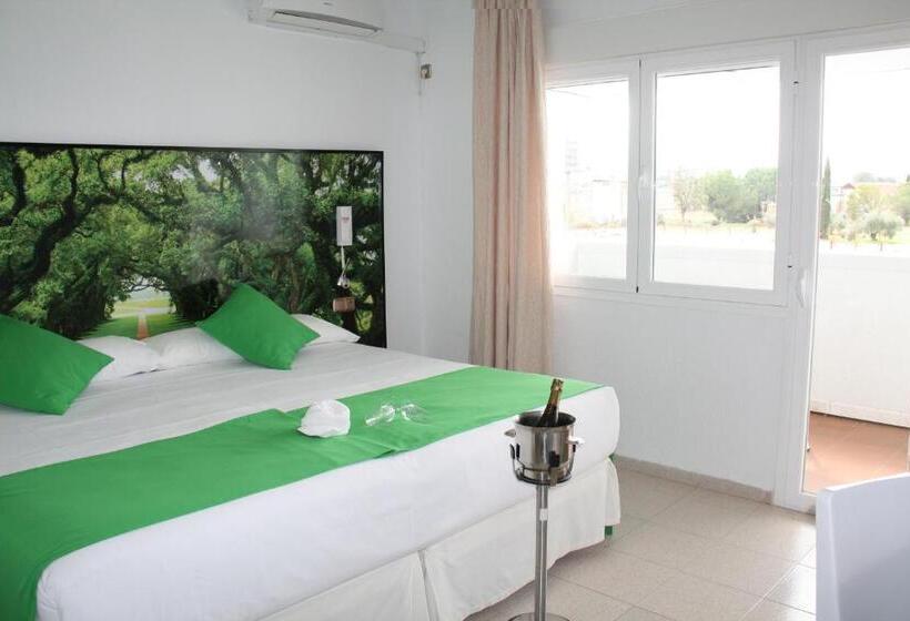 Номер Стандарт, Hacienda Guadalquivir