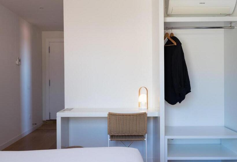 غرفة سوبيريور ثلاثية, Mas Vivent