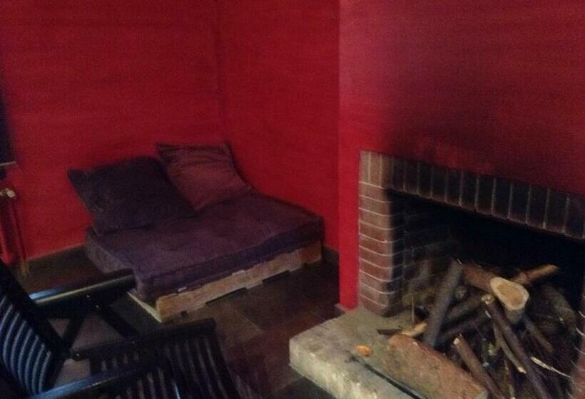 جناح, Masia Vista Hermosa