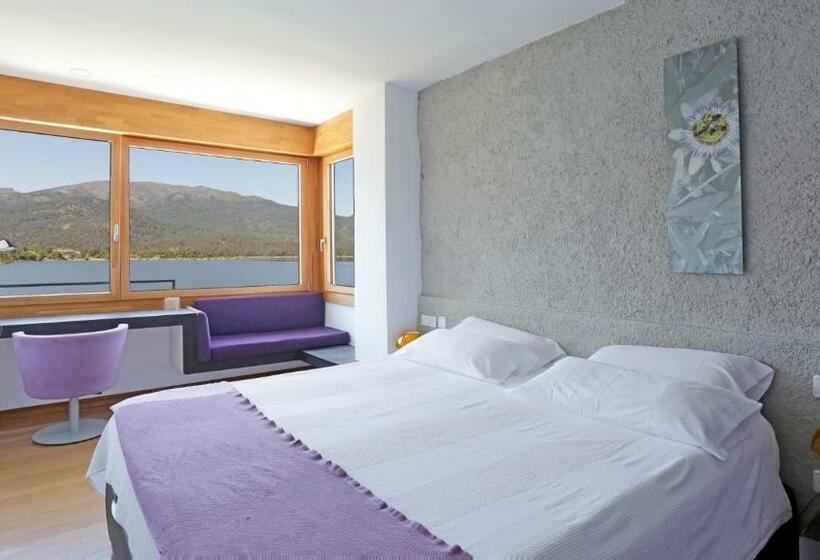 Superior room with lake view, Posada Del Agua