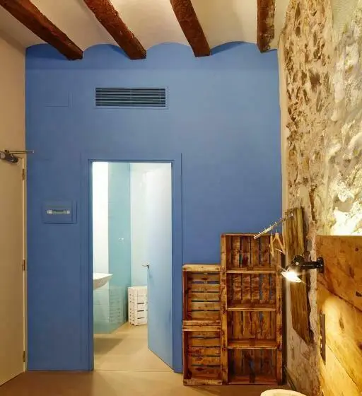 Standard-invahuone, Restaurant Lotus Priorat
