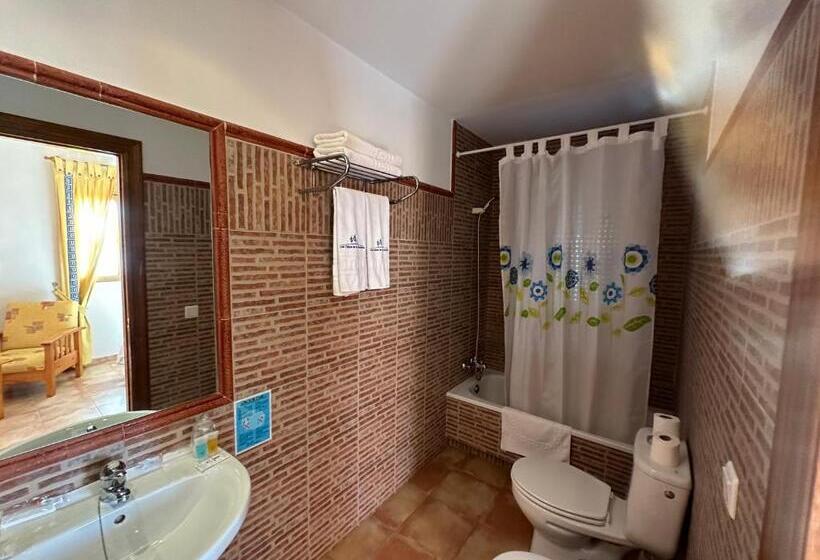 חדר סטנדרט עם מרפסת, Restaurante Los Caños De La Alcaiceria