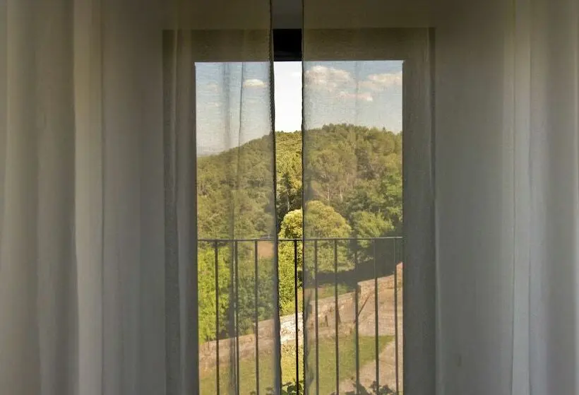 Sviitti, Hostal La Salut De Terrades