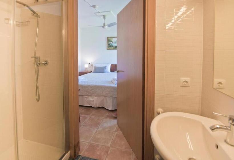 غرفة قياسية, Hostal La Salut De Terrades