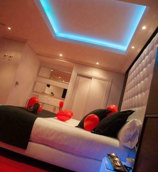 스위트, Motel Paraiso