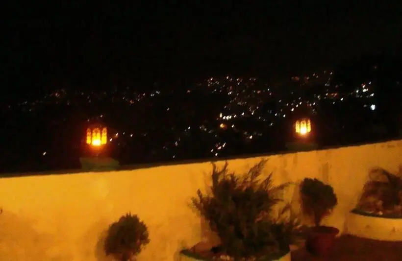 اتاق استاندارد, Pahari Soul