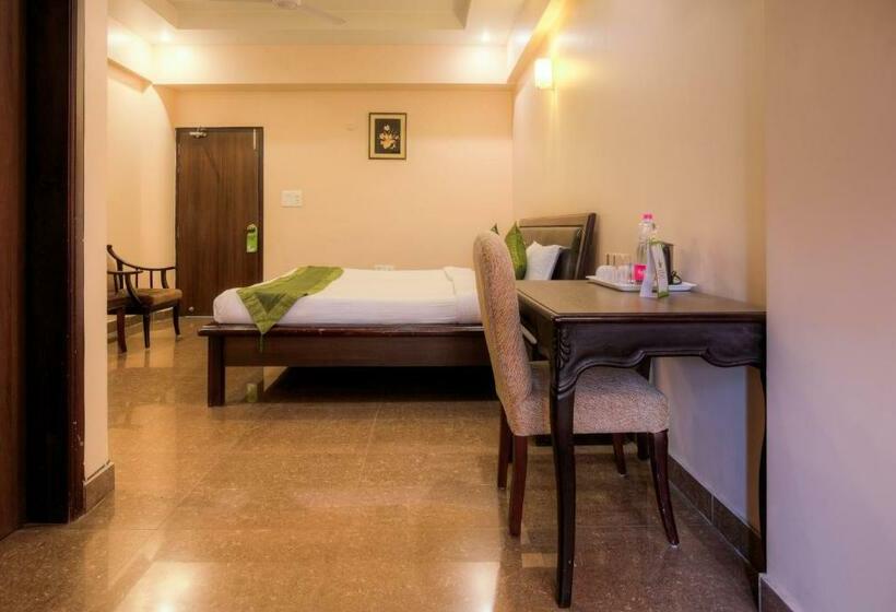 标准间, Treebo Shivam Inn Near Singapore Mall