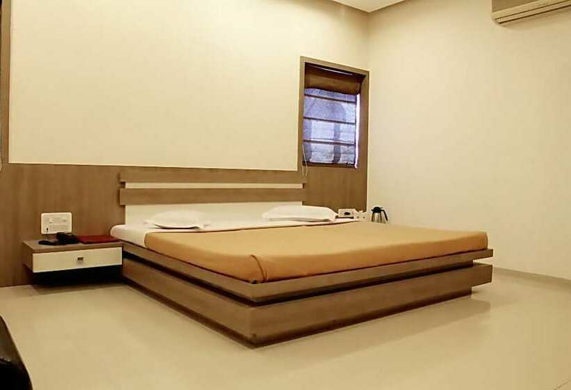 اتاق اجرایی, Kuber