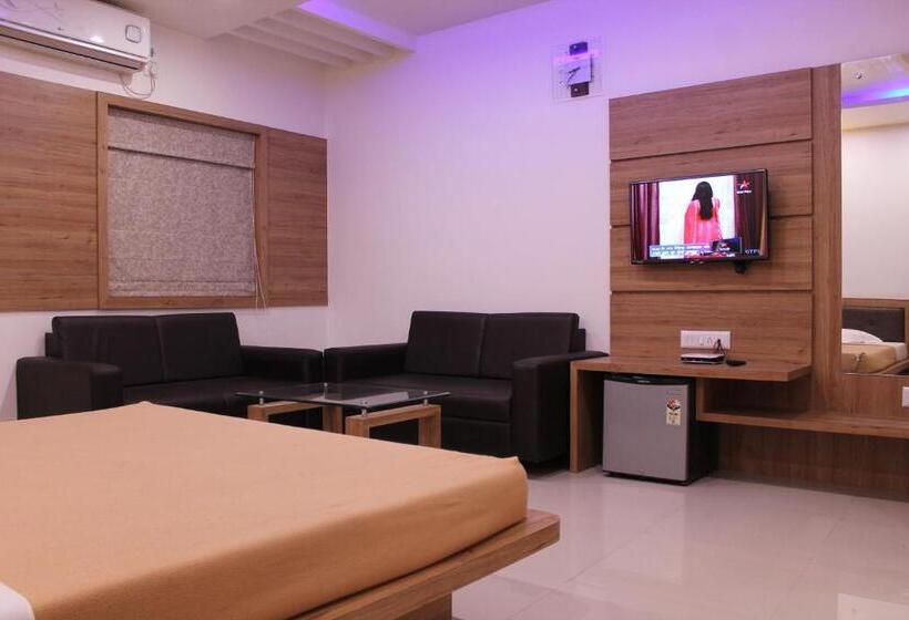 سوییت اجرایی, Kuber