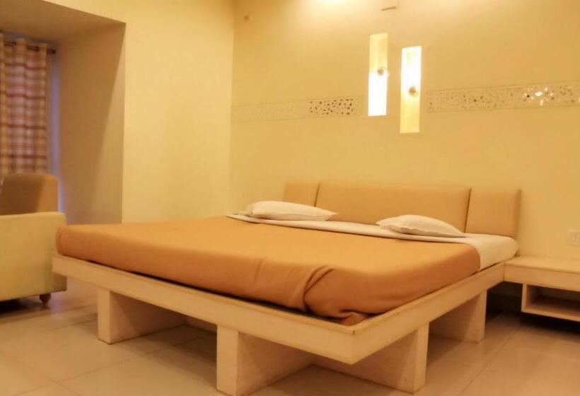 سوییت اجرایی, Kuber