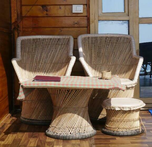 קוטג' דלוקס, New Common Home