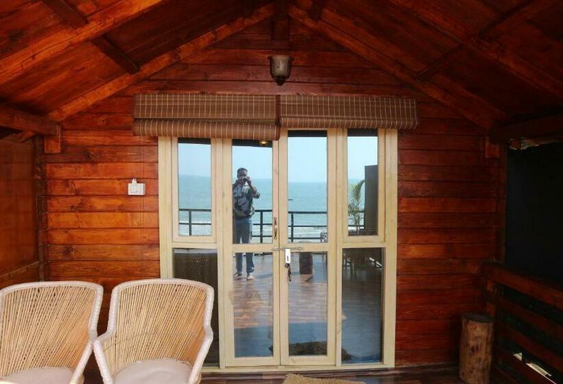 קוטג' דלוקס, New Common Home