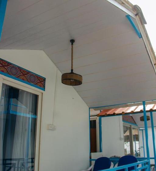 חדר דלוקס צדדי נוף לים, New Common Home