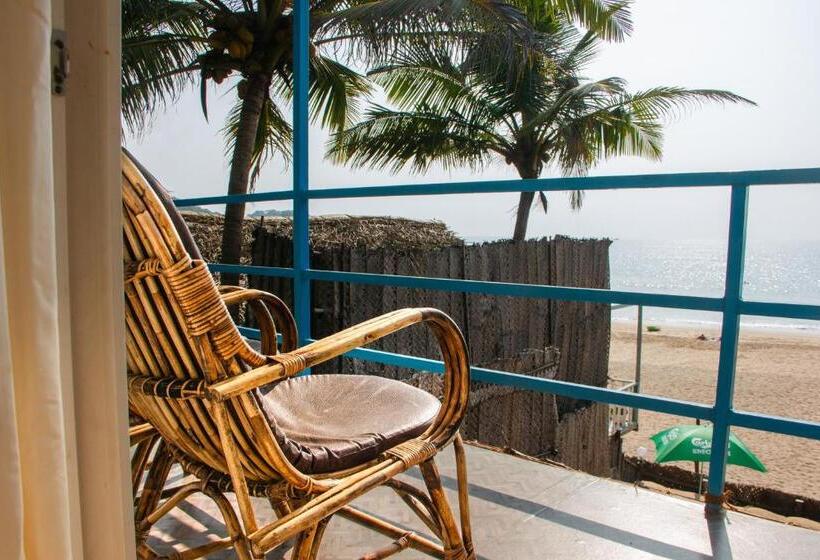 קוטג' דלוקס, New Common Home