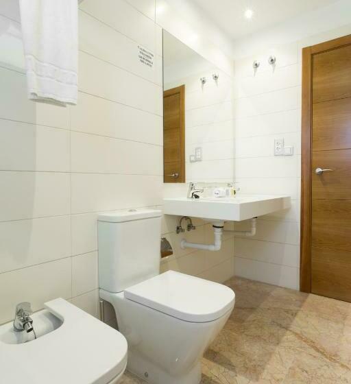 Camera Standard, Riad Arruzafa