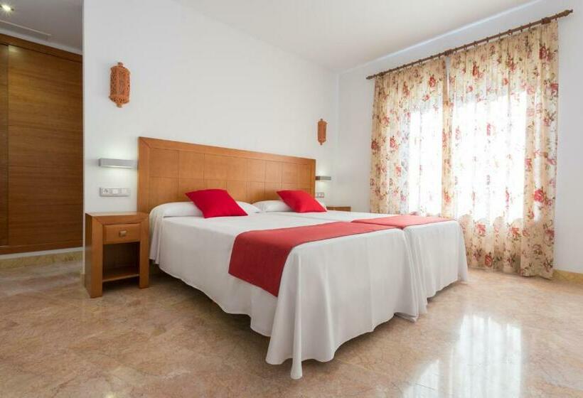 Camera Standard, Riad Arruzafa