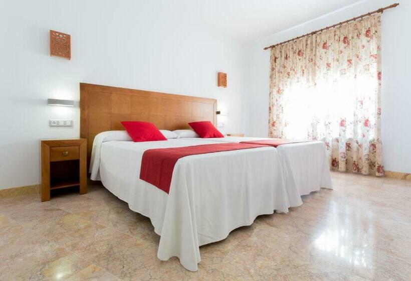 Camera Standard, Riad Arruzafa