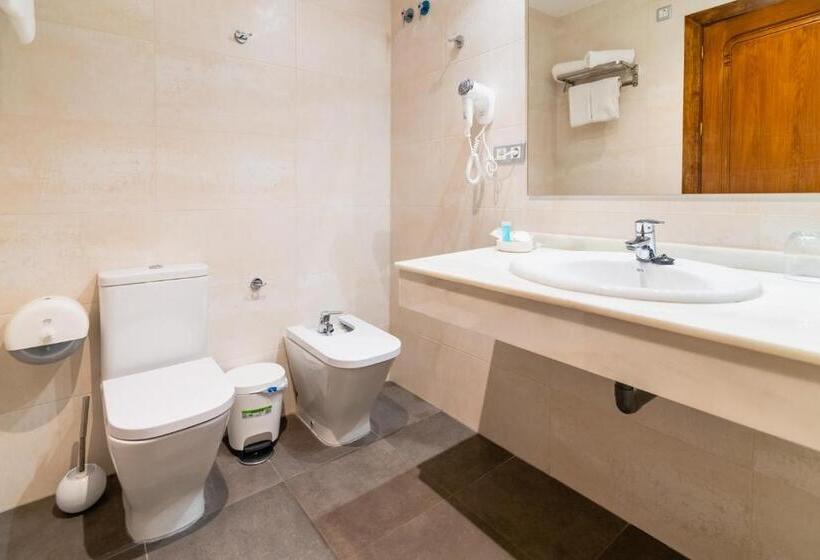 Camera Standard, Riad Arruzafa