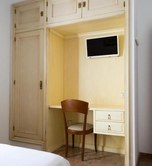 Camera Standard, Riad Arruzafa