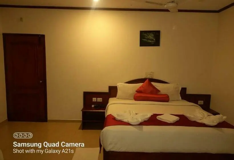 Executive perhehuone, Sayoojyam Residency