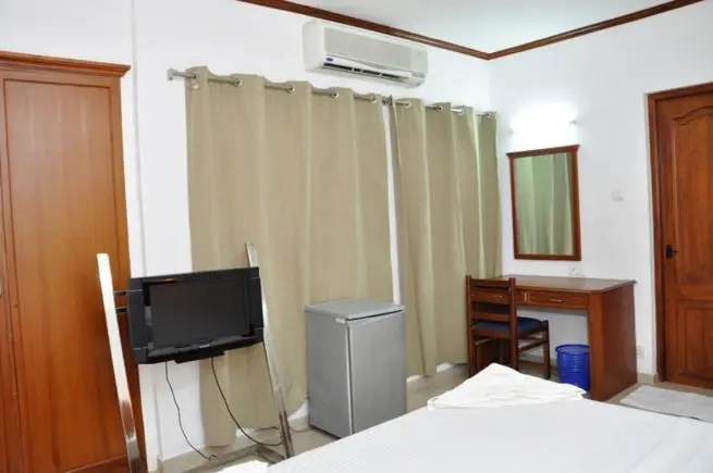 Sviitti, Sayoojyam Residency