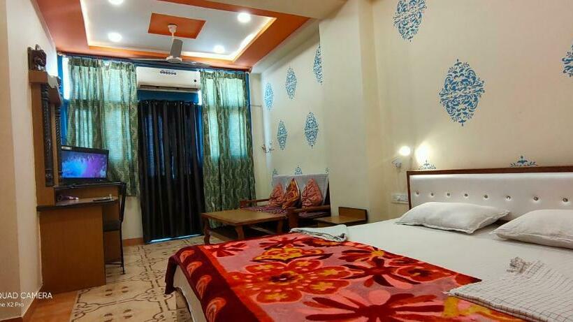 Deluxe-huone, Shivam Guest House