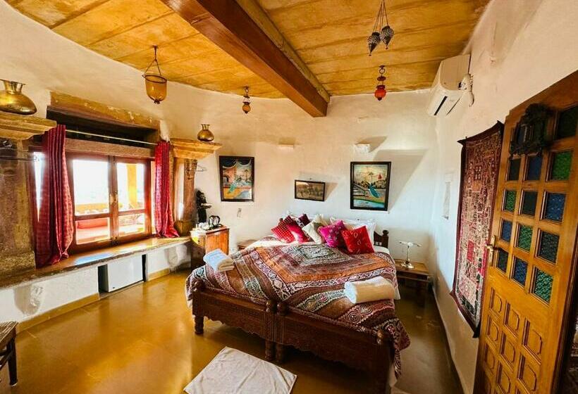 バルコニー付きデラックスルーム, Victoria