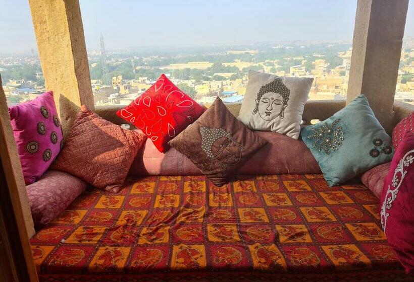 バルコニー付きデラックスルーム, Victoria