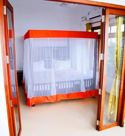 اتاق استاندارد با تخت بزرگ, Little Elephant Beach Resort