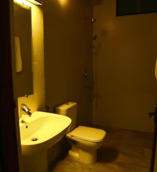 اتاق اجرایی با چشم‌انداز دریا, Little Elephant Beach Resort