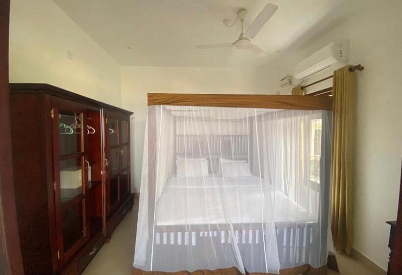 اتاق استاندارد با تخت بزرگ, Little Elephant Beach Resort