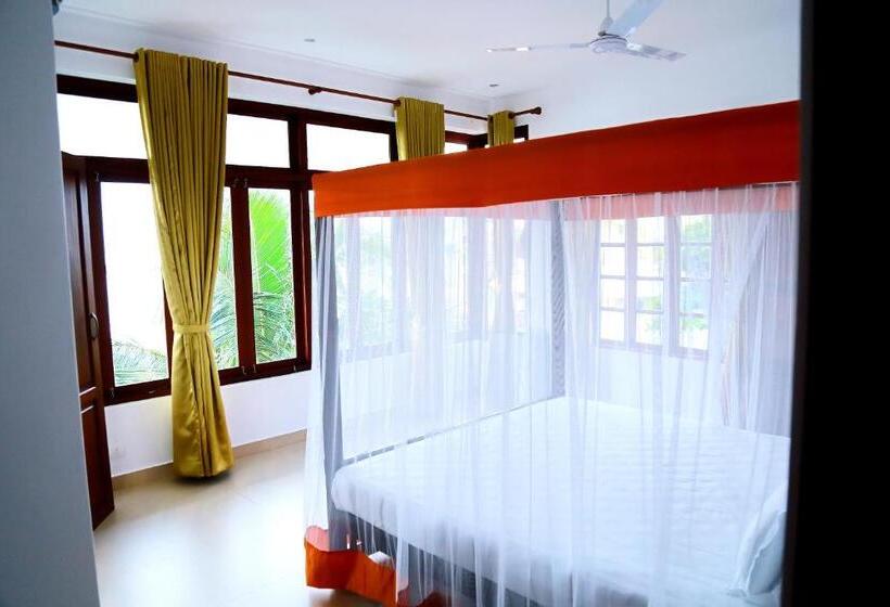 اتاق اجرایی با چشم‌انداز دریا, Little Elephant Beach Resort