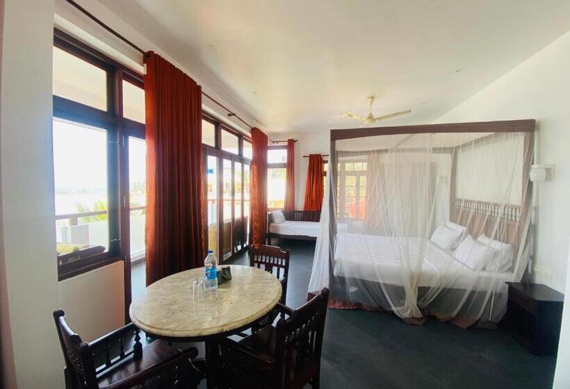 اتاق کلاسیک با چشم‌انداز دریا, Little Elephant Beach Resort