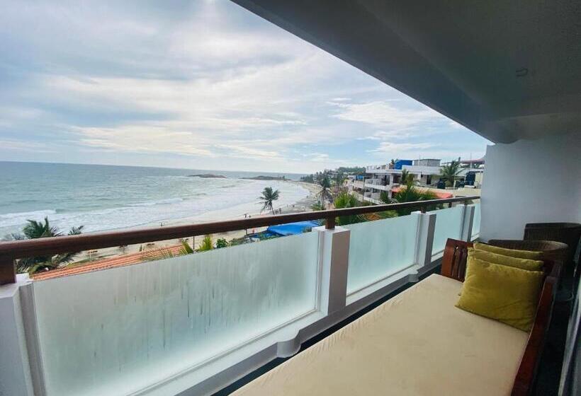 اتاق راحتی با چشم‌انداز دریا, Little Elephant Beach Resort