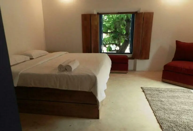 デラックスルーム, The Old Quarter Hostel