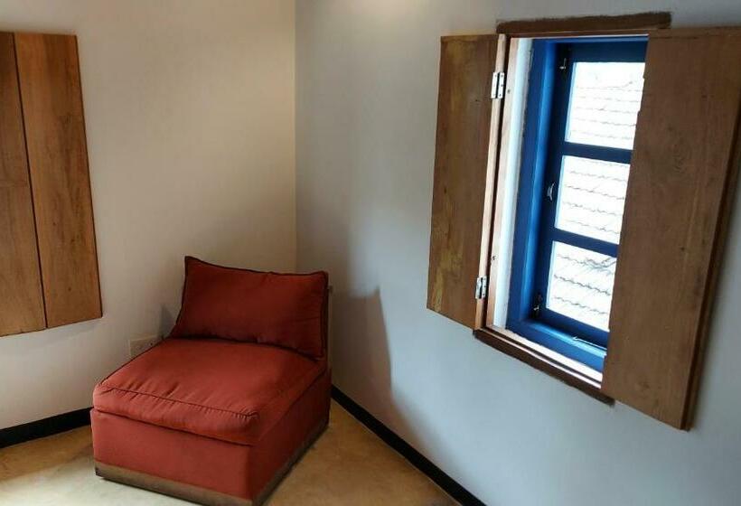 חדר דלוקס, The Old Quarter Hostel