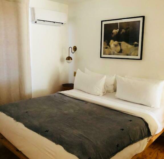 חדר סטנדרט עם מיטת קינג, Alamo Motel