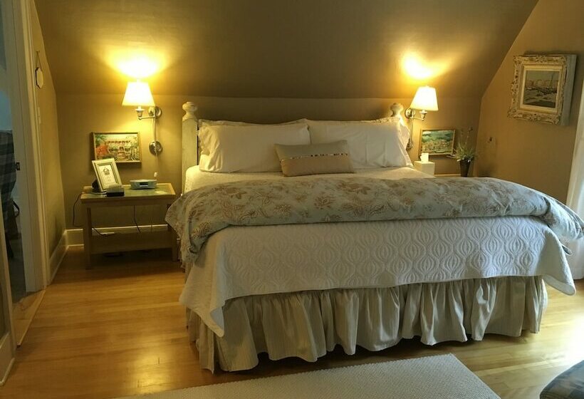 جناح ديلوكس, Dream House Country Inn