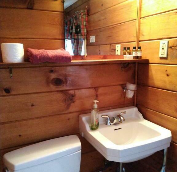 デラックススイート, Cramers Point Lake Breeze