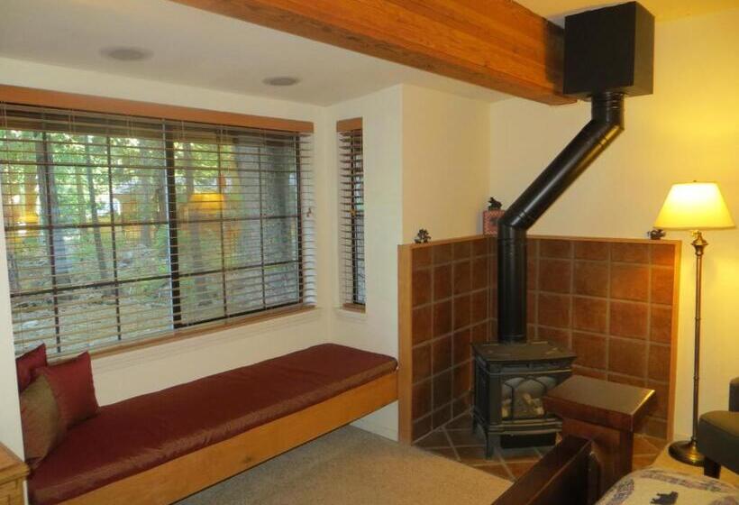 חדר סטנדרט נוף להרים, Donner Lake Inn