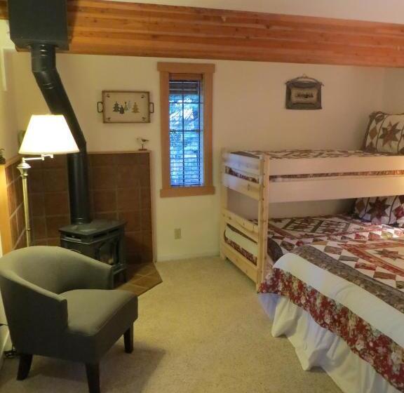 סוויטה משפחתית, Donner Lake Inn