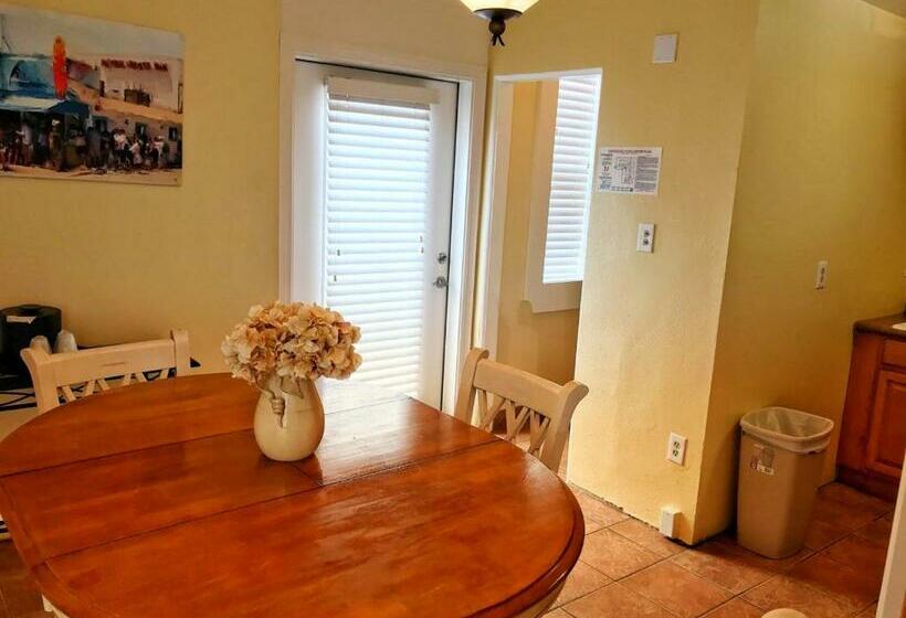 Balkonlu Süit, Pismo Beach