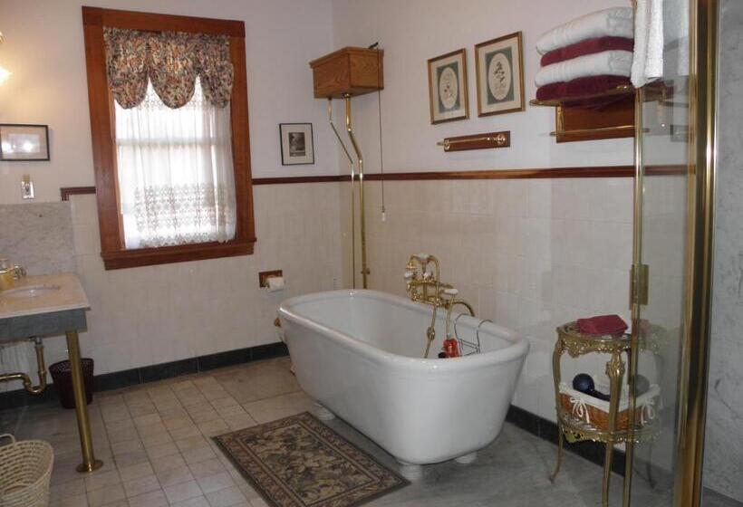 キングサイズベッドのデラックスルーム, Lehmann House Bed & Breakfast