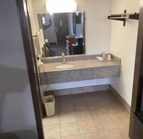 חדר דלוקס, Bedford Inn