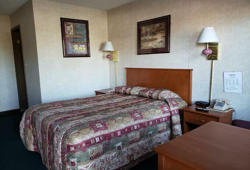 חדר סטנדרט עם מיטת קינג, Budget Inn