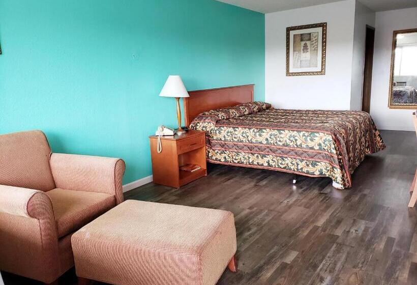 חדר דחוקס עם מיטת קינג, Budget Inn